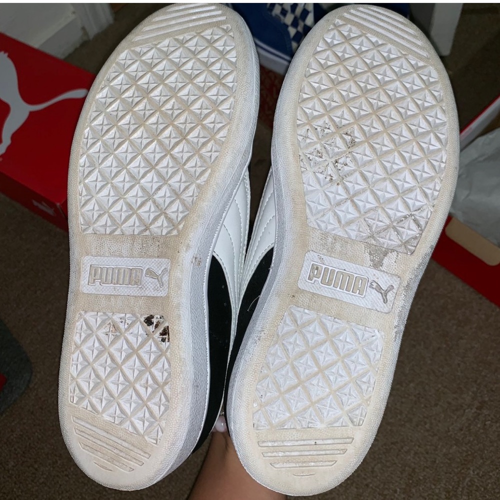 black and white pumas - Picture 2 of 3